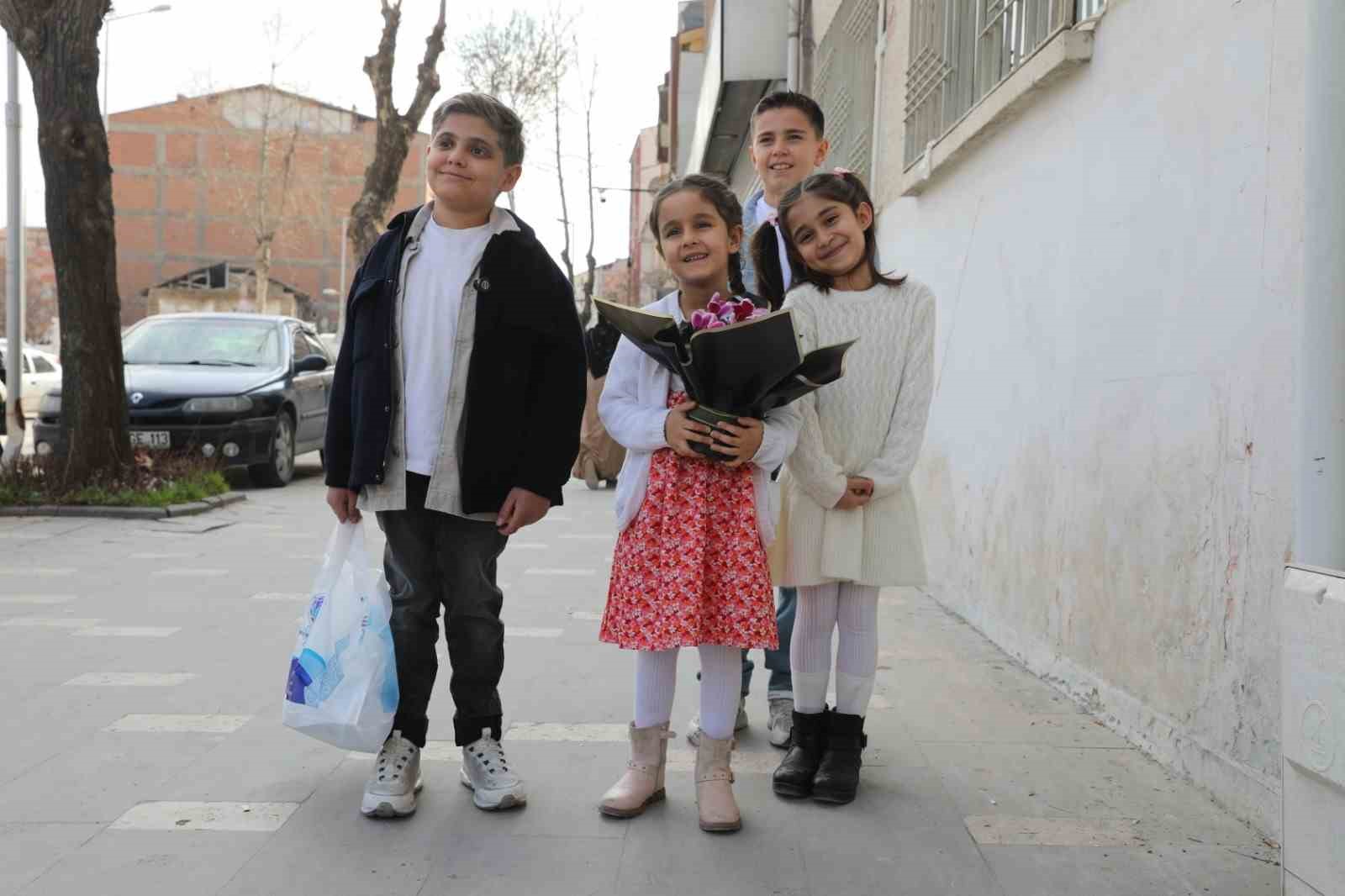 Battalgazi Belediyesi&rsquo;nden &ccedil;ocuklarla bayram ziyareti
