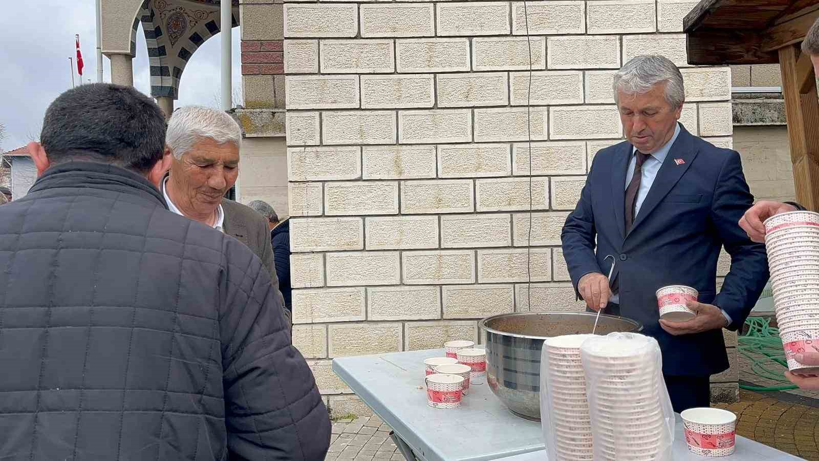 Vatandaşlara Ramazan Bayramı’nda "ekşili pilav" ikramı