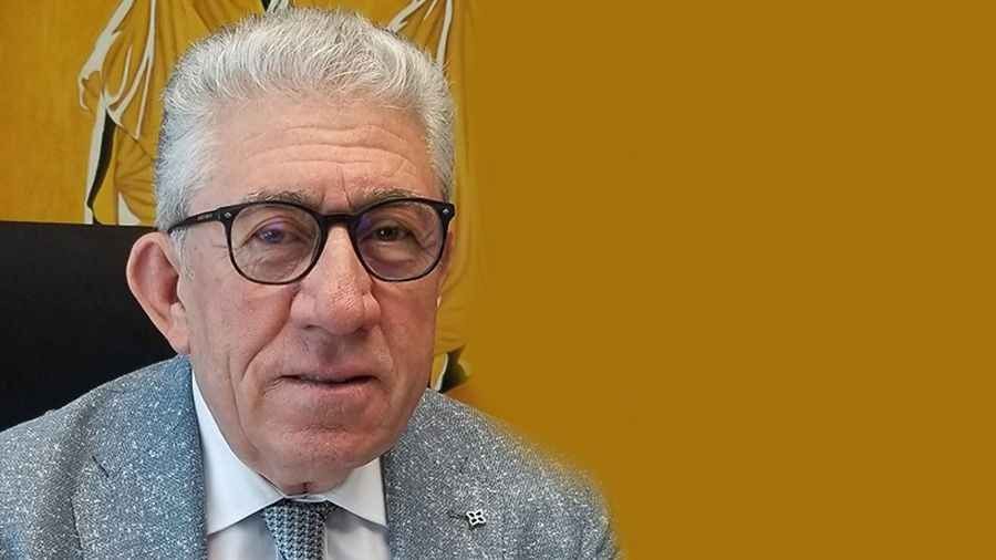 İsmini taşıyan &uuml;niversite kamp&uuml;s&uuml;n&uuml; kira artışı i&ccedil;in dava etti
