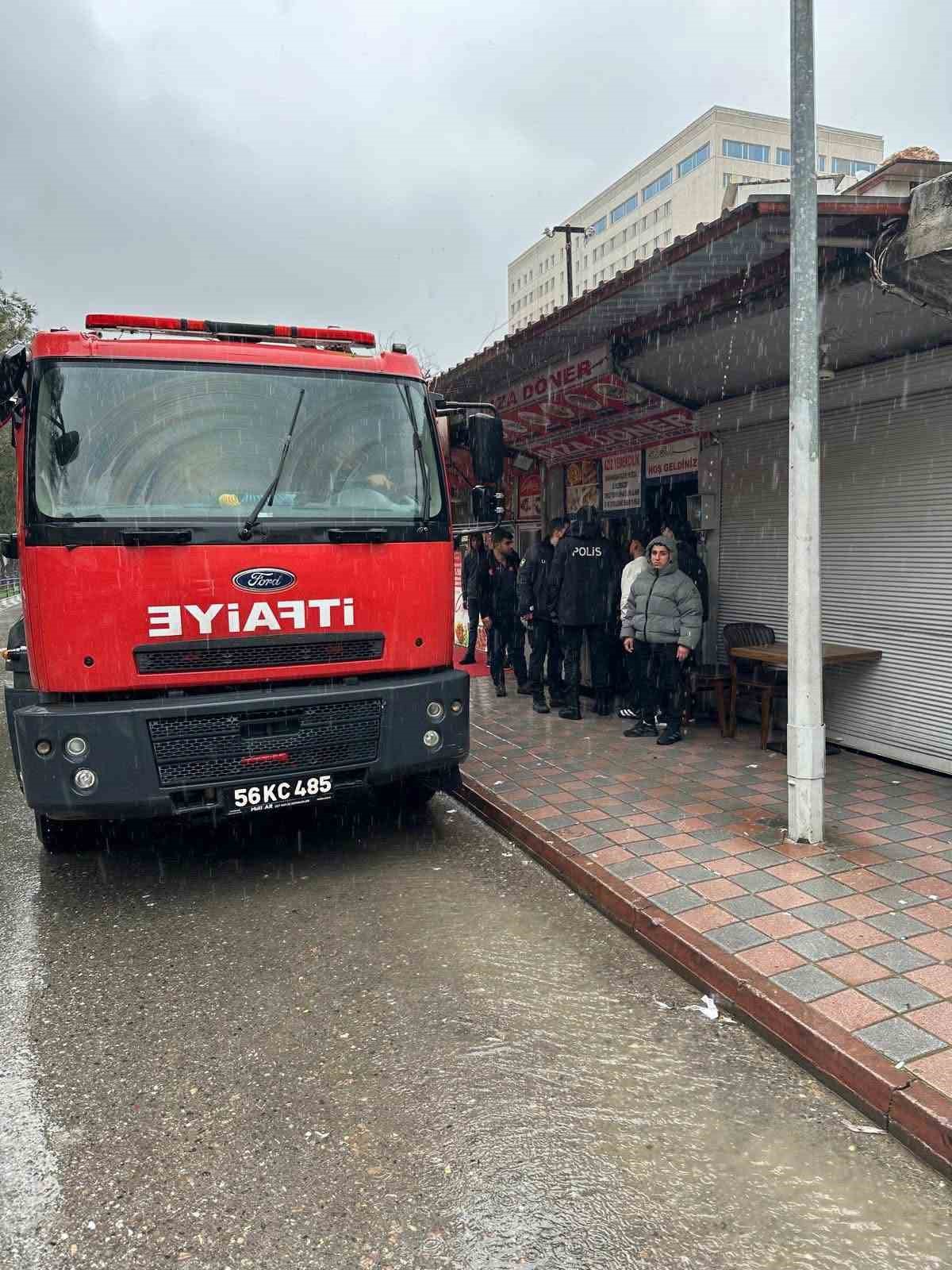 Kurtalan&rsquo;da yemek işletmesinde yangın
