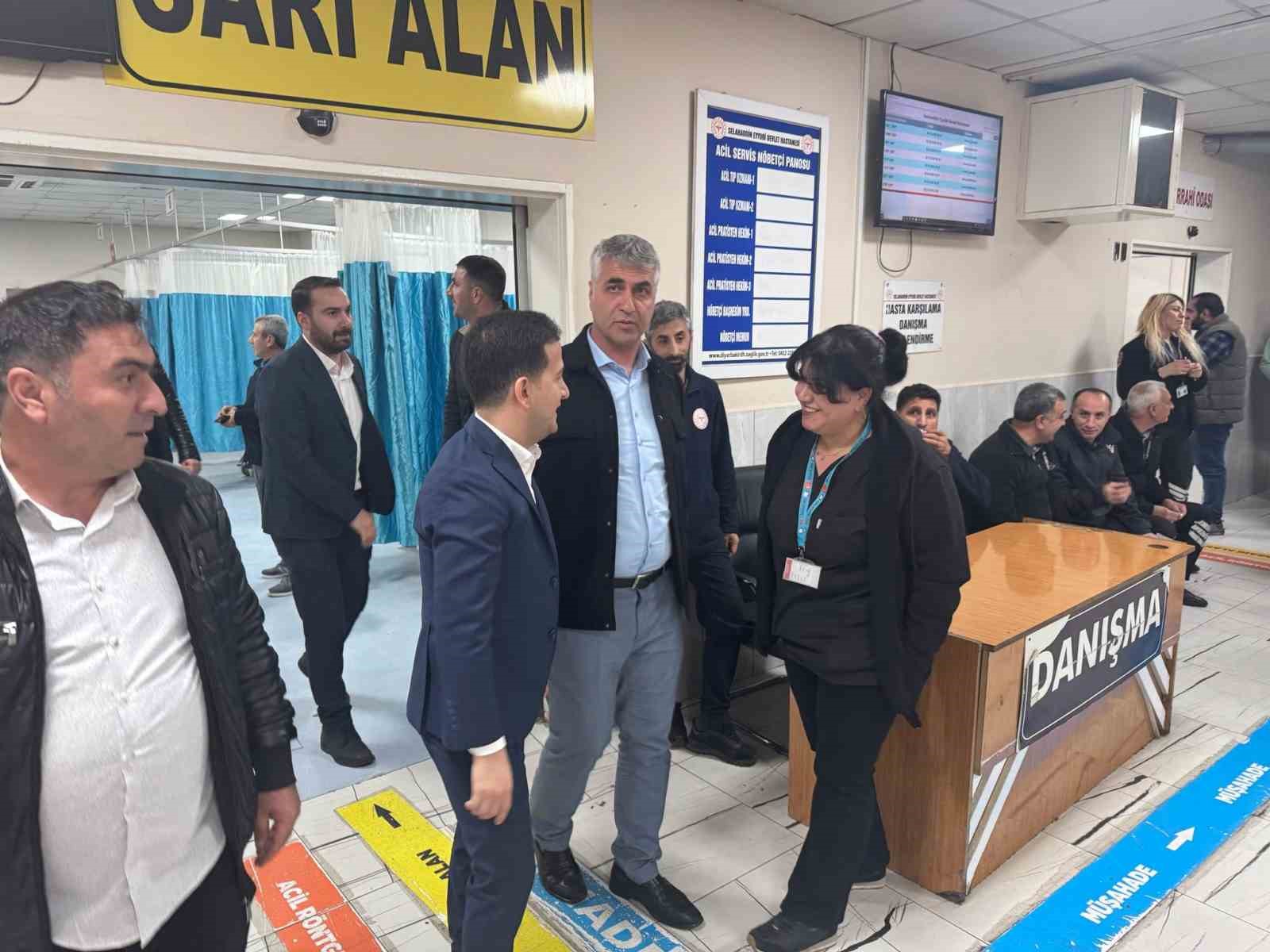 Başkan Aküzüm bayramda çalışanlarla bir araya geldi
