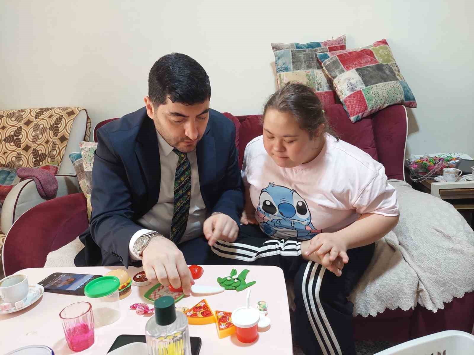 Etimesgut&rsquo;ta down sendromlu bireyler unutulmadı
