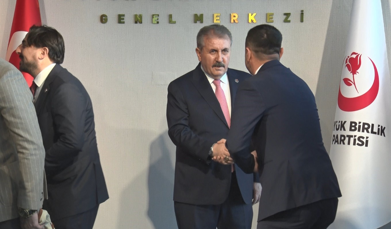 BBP Genel Başkanı Destici, partililer ve vatandaşlar ile bayramlaştı