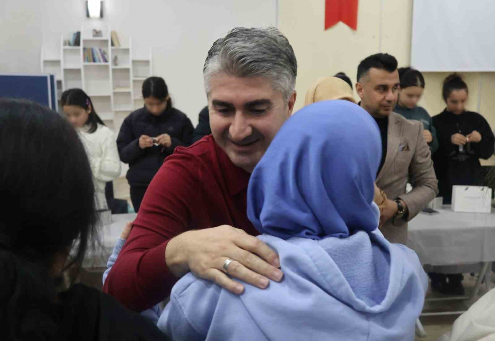 Erzurum&rsquo;da bayram sevinci: &Ccedil;ocuk evlerinde anlamlı buluşma

