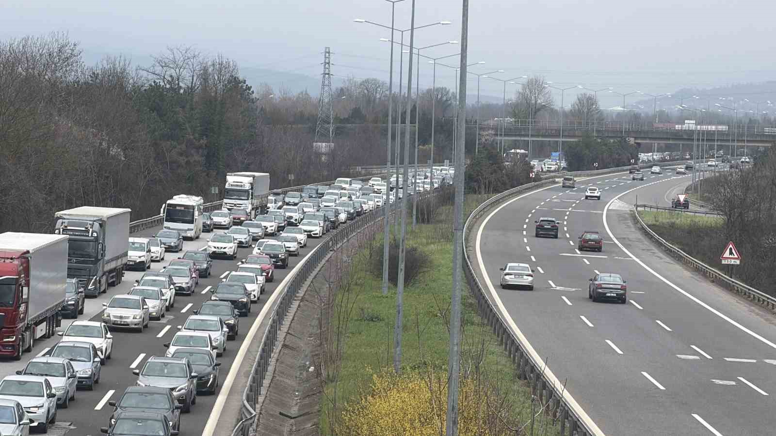 D&ouml;n&uuml;ş yoğunluğu havadan g&ouml;r&uuml;nt&uuml;lendi
