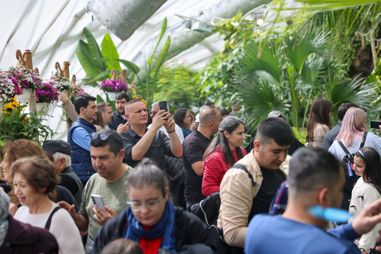 Sel&ccedil;uklu&rsquo;nun sembol mekanları bayram tatilinde ziyaret&ccedil;i akınına uğradı
