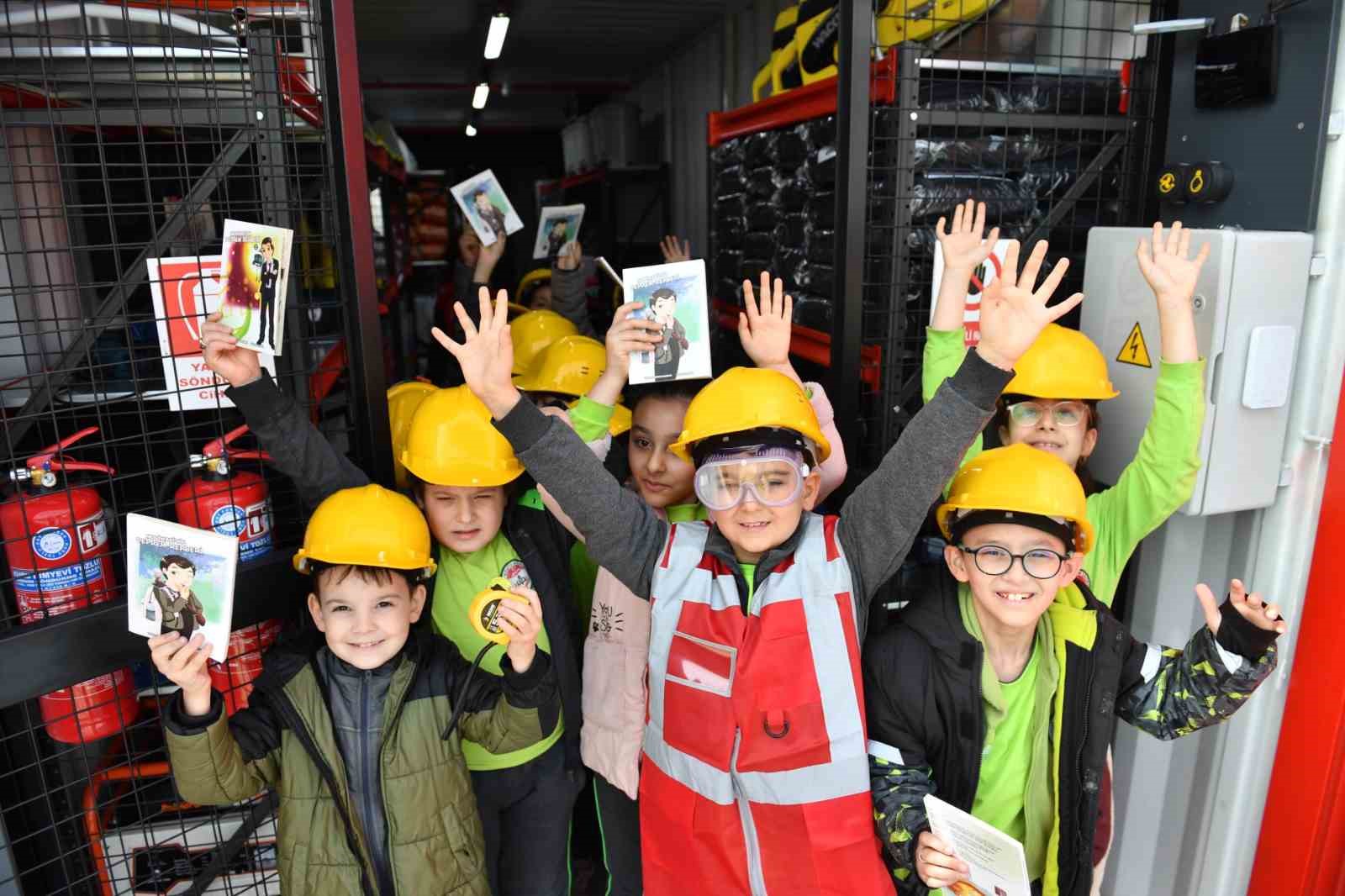 Osmangazi Belediyesi&rsquo;nden &ccedil;ocuklara afet farkındalık eğitimi
