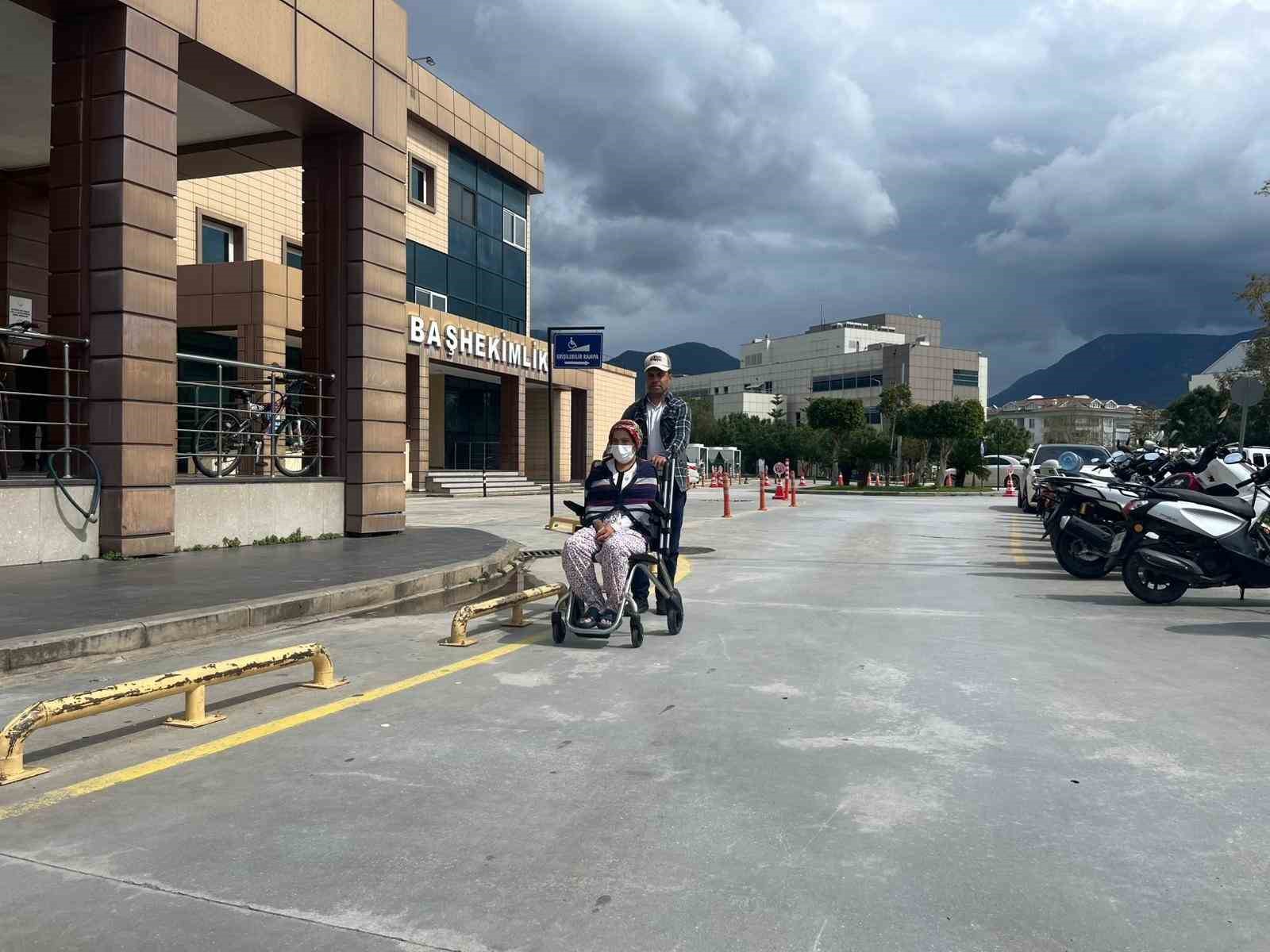 Hastanede 40 g&uuml;nl&uuml;k umut n&ouml;beti
