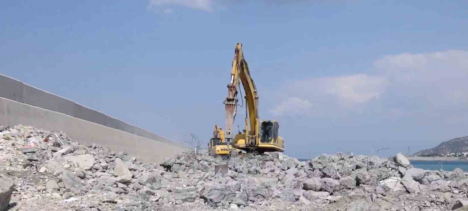 Akdeniz&rsquo;in incisi Arsuz&rsquo;da yat limanı modernize ediliyor
