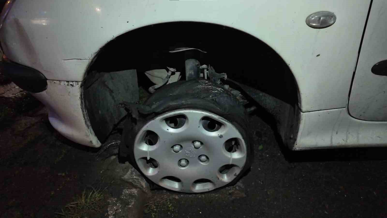 Direksiyonda uyudu, facianın eşiğinden d&ouml;n&uuml;ld&uuml;
