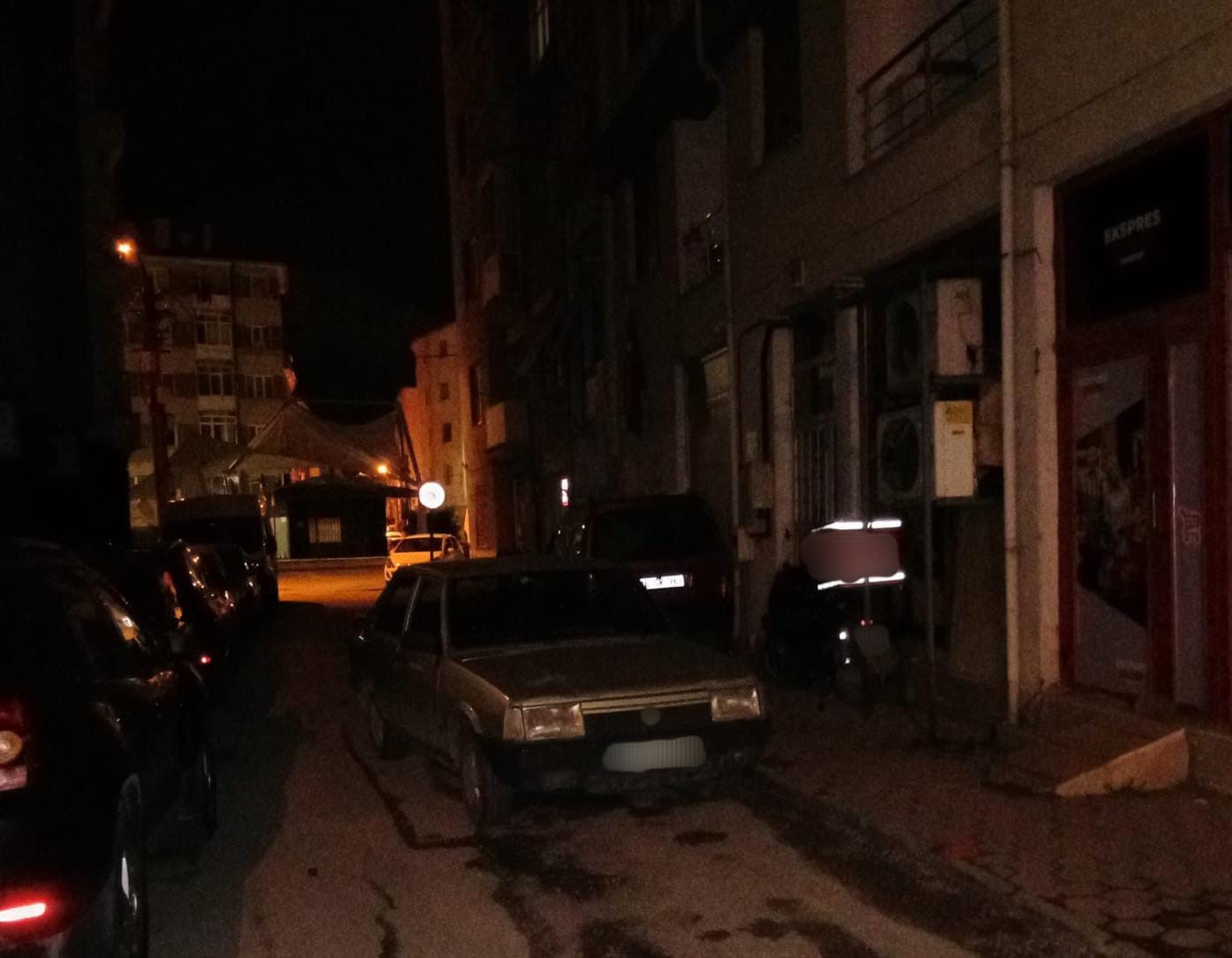 Eskişehir&rsquo;de oto hırsızları polisten ka&ccedil;amadı
