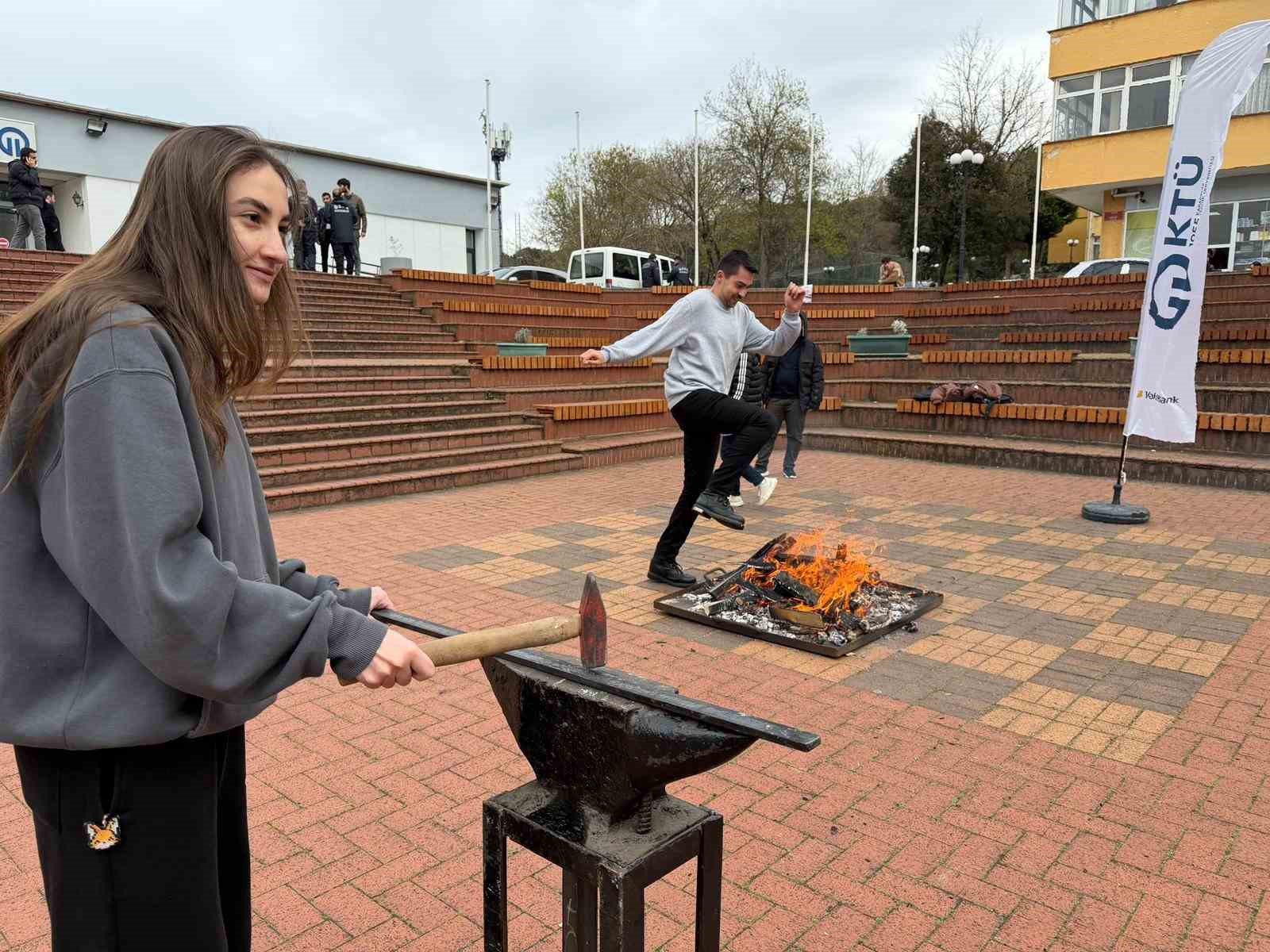 Trabzon&rsquo;da "Kardeşlik Ateşi" Nevruz coşkusuyla yandı
