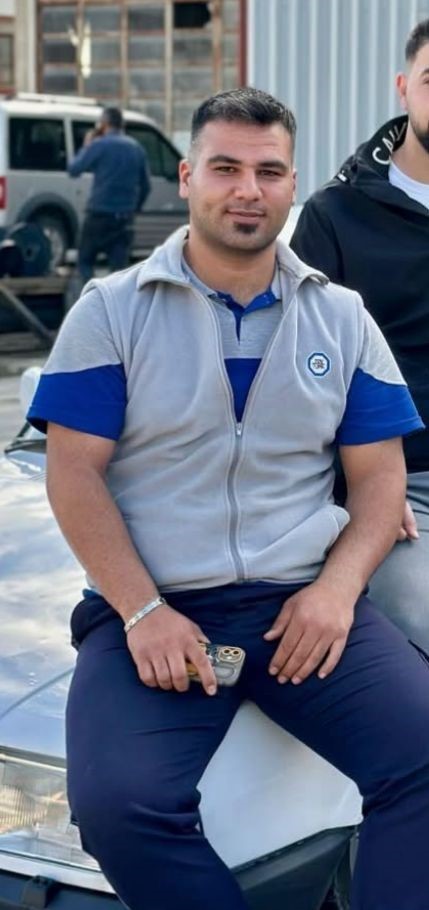 Kazada hayatını kaybeden nişanlı &ccedil;ift yan yana toprağa verildi
