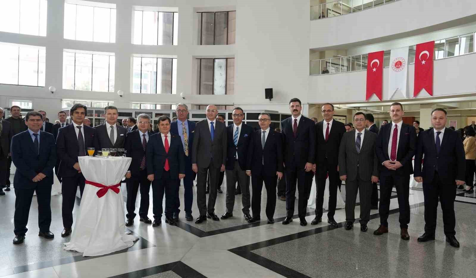 Bakırk&ouml;y Adliyesinde bayramlaşma t&ouml;reni
