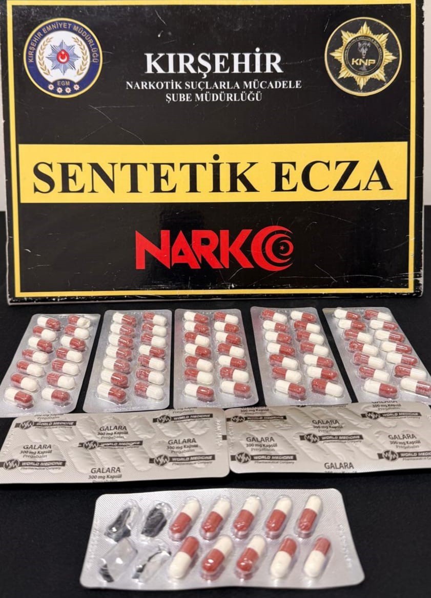 Kırşehir&rsquo;de uyuşturucu operasyonu: 11 g&ouml;zaltı, 1 tutuklama
