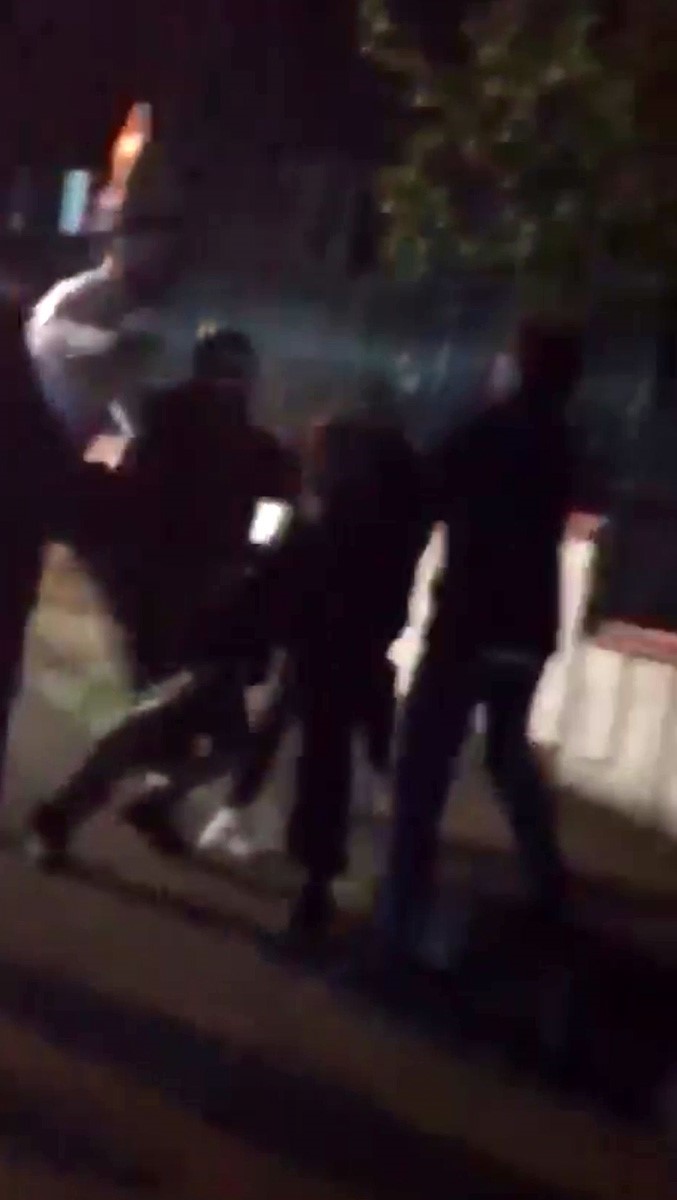 Bursa&rsquo;da kaza tartışması kavgaya d&ouml;n&uuml;şt&uuml;: Aile hastanelik oldu
