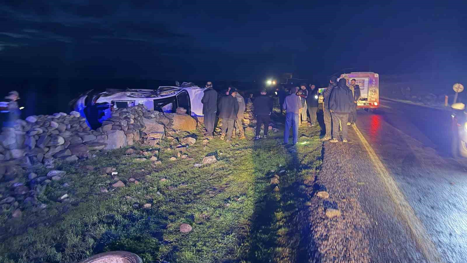 Şanlıurfa&rsquo;da trafik kazası: 2&rsquo;si ağır 5 yaralı
