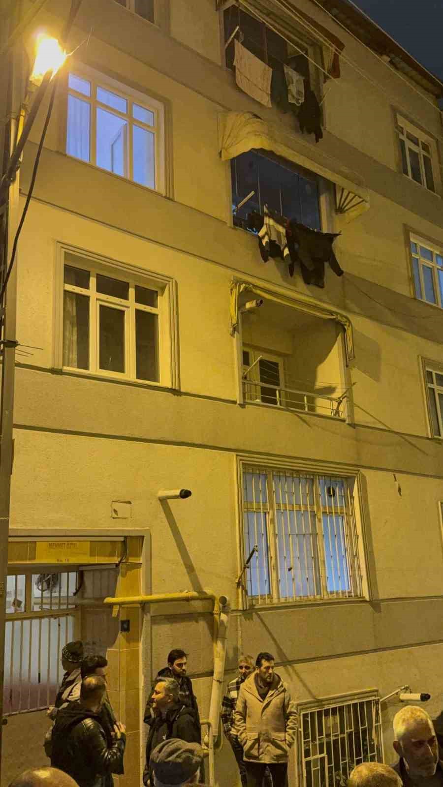 Apartman girişinde dehşet: Baldızını &ouml;ld&uuml;ren şahıs intihar etti
