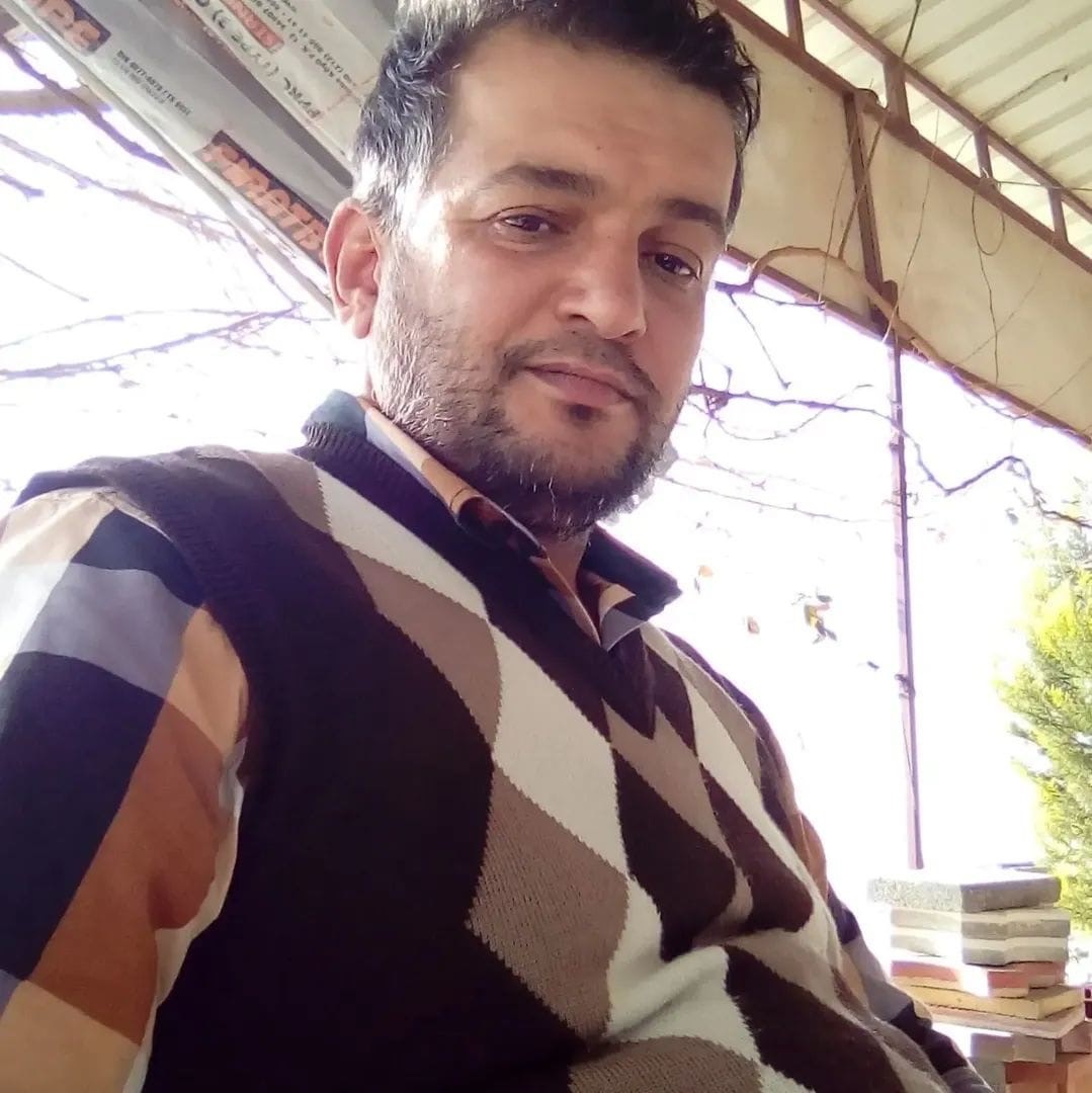 Kamyonun &ccedil;arptığı motosikletin s&uuml;r&uuml;c&uuml;s&uuml; hayatını kaybetti
