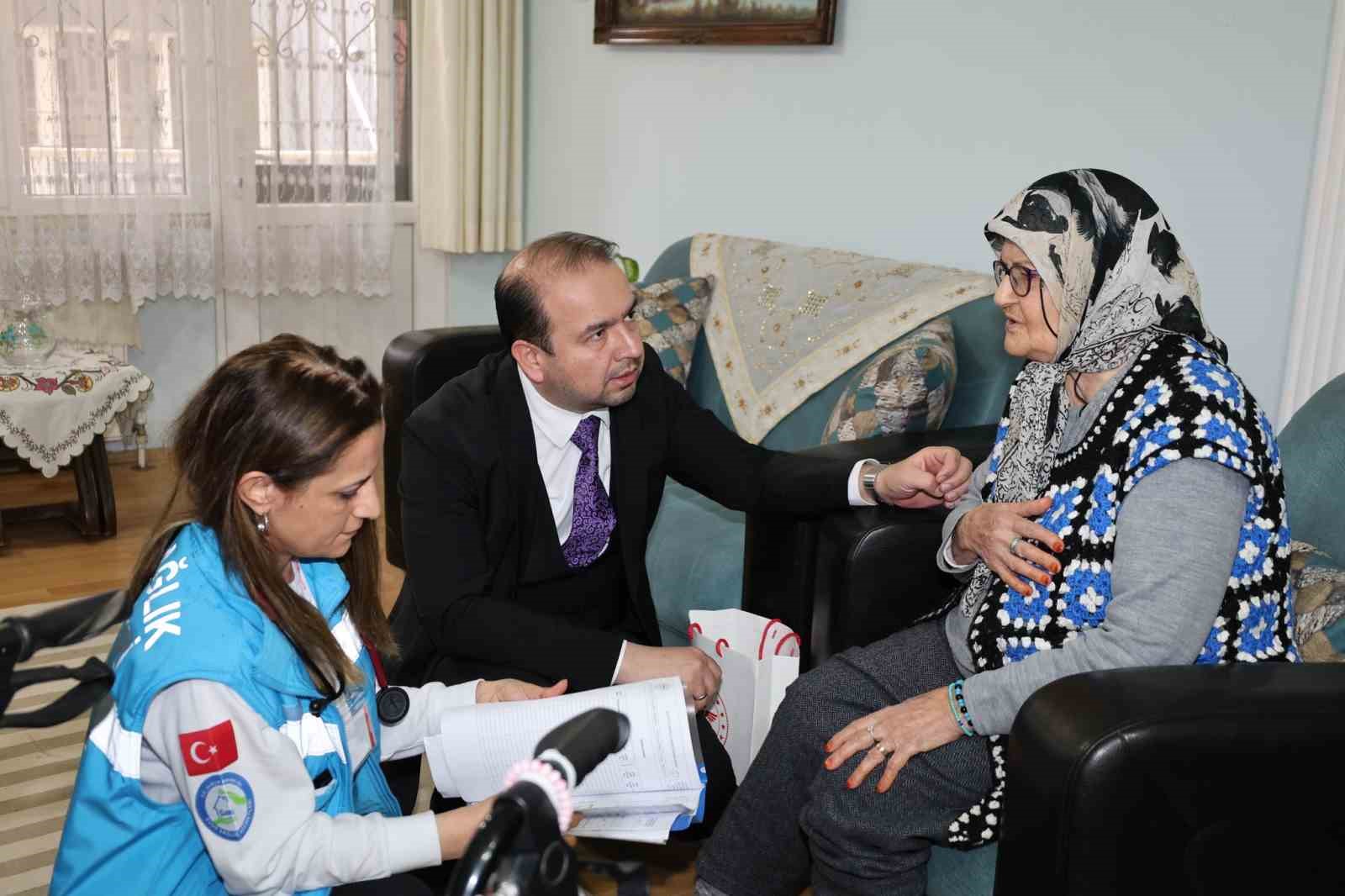 Aydın’da yaşlı çınarlar unutulmadı