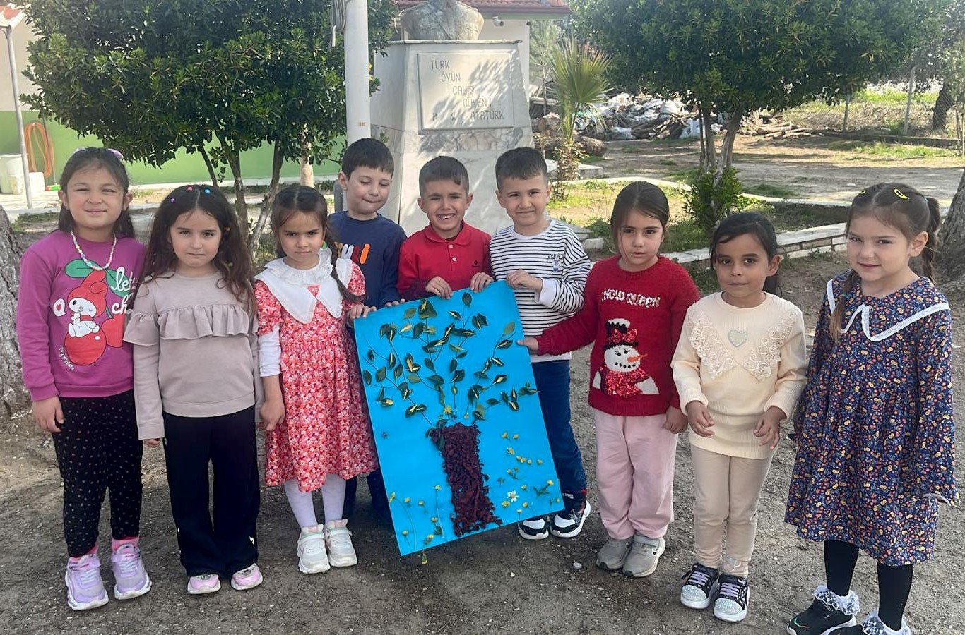 Muğla&rsquo;da minik kalplere orman sevgisi aşılanıyor
