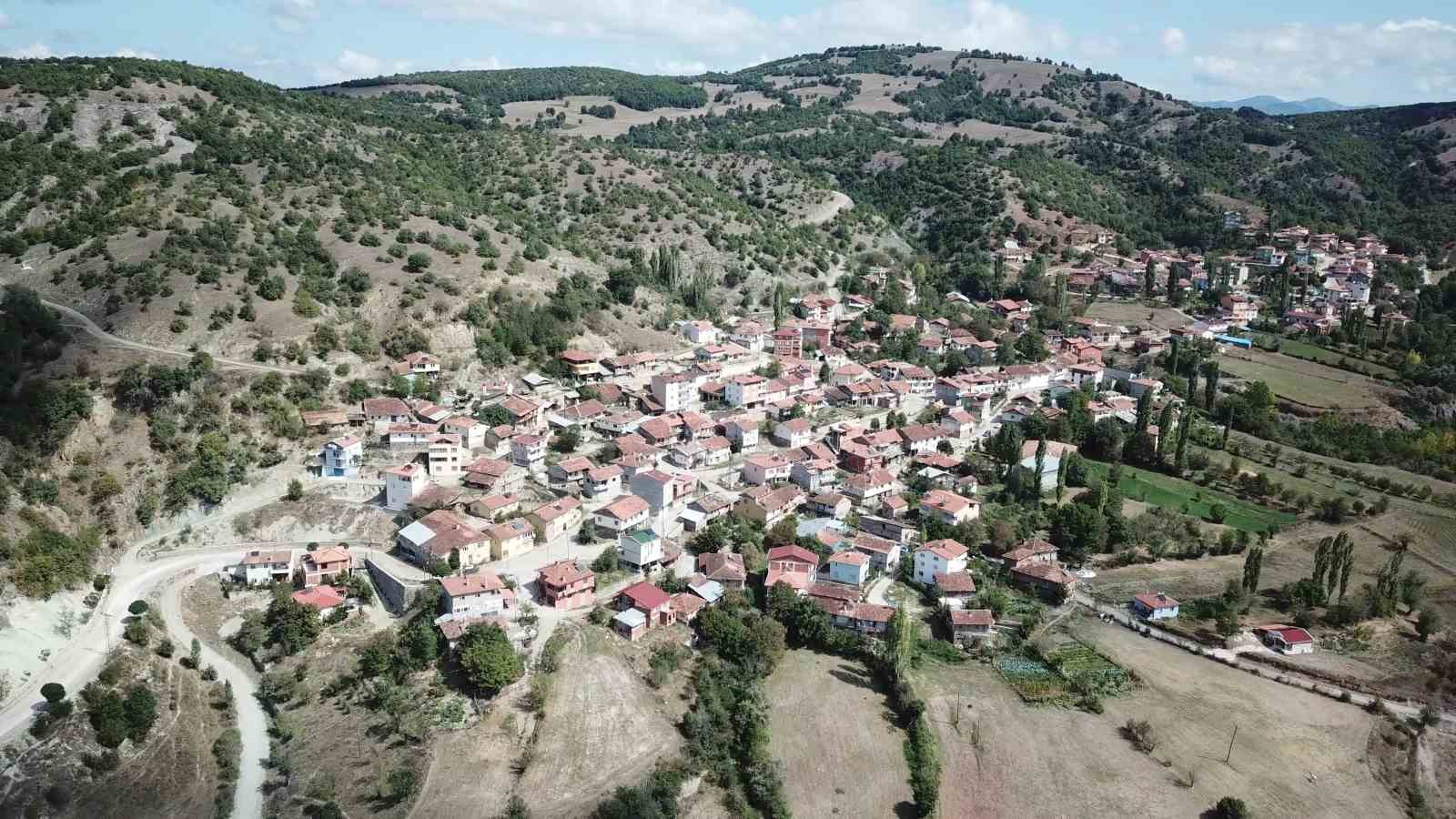 Tokat&rsquo;ta bir beldenin haritası değişerek ikiye b&ouml;l&uuml;nd&uuml;
