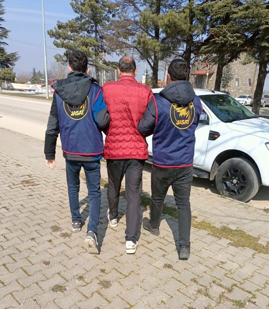 Bolu’da çeşitli suçlardan aranan 6 hükümlü yakalandı