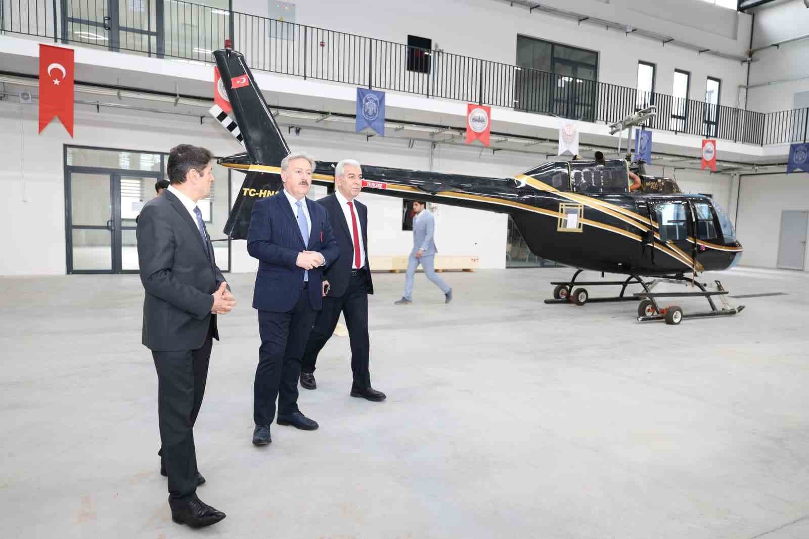 Havacılık Lisesi; yeni ekipmanlarla niteliğini ta&ccedil;landırıyor
