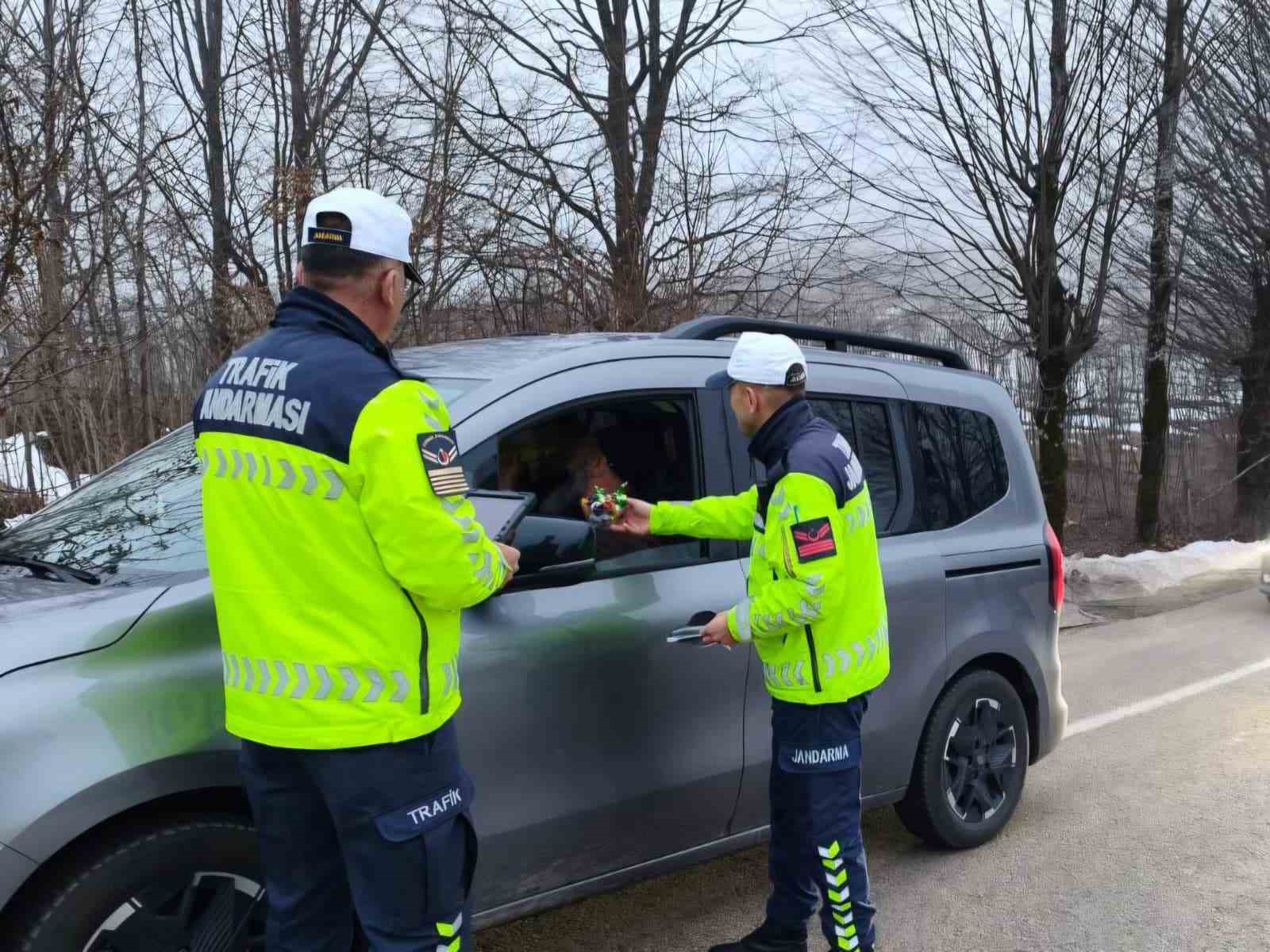 Ordu&rsquo;da jandarma aranan 48 ş&uuml;pheliyi yakaladı
