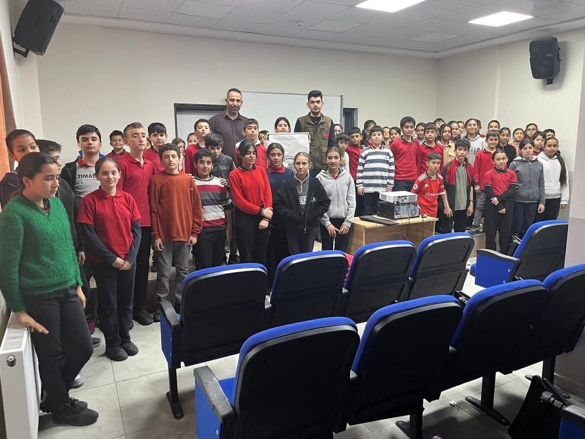 G&ouml;lbaşı&rsquo;nda &ouml;ğrencilere doğa koruma eğitimi verildi
