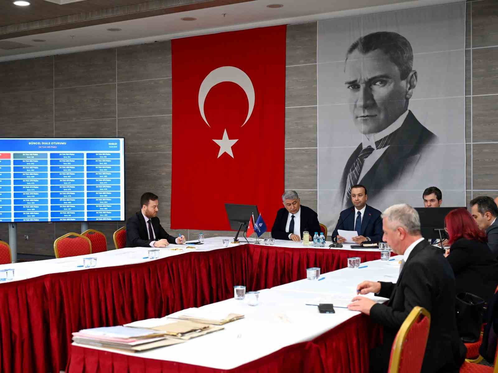 İstanbul&rsquo;da 7&rsquo;inci taksi ihalesinde 146 plaka satıldı
