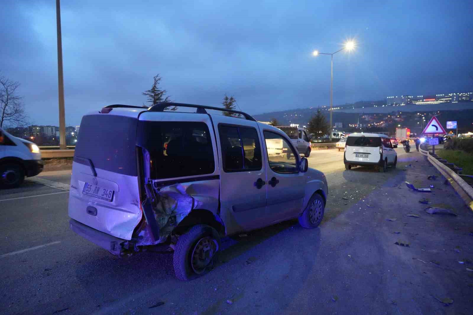 Samsun&rsquo;da zincirleme kaza: 6 yaralı
