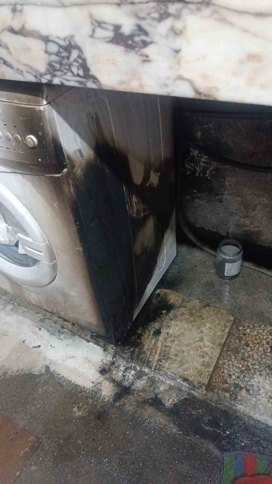 Alanya&rsquo;da &ccedil;amaşır makinesi yangını korkuttu
