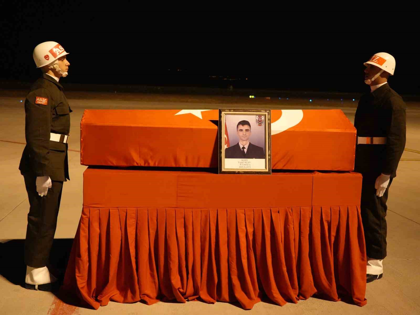 Şehit Açay’ın naaşı memleketine uğurlandı