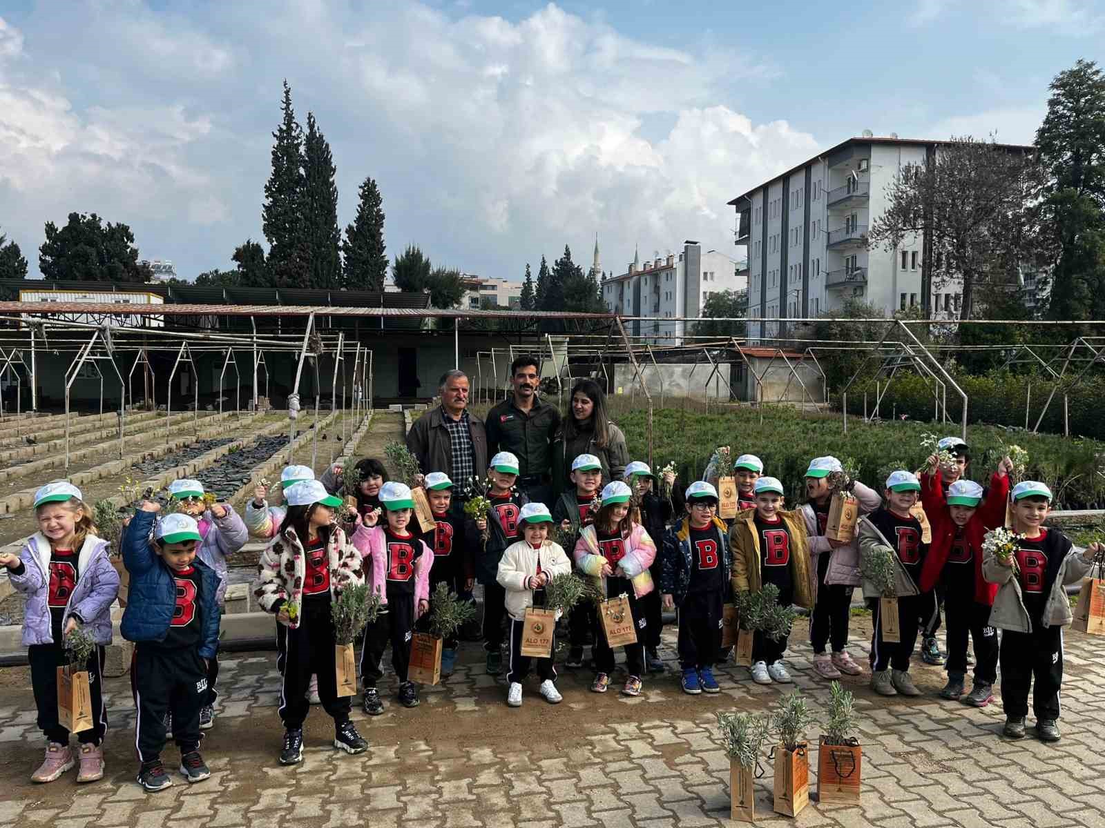 Aydın’da miniklere orman sevgisi aşılandı