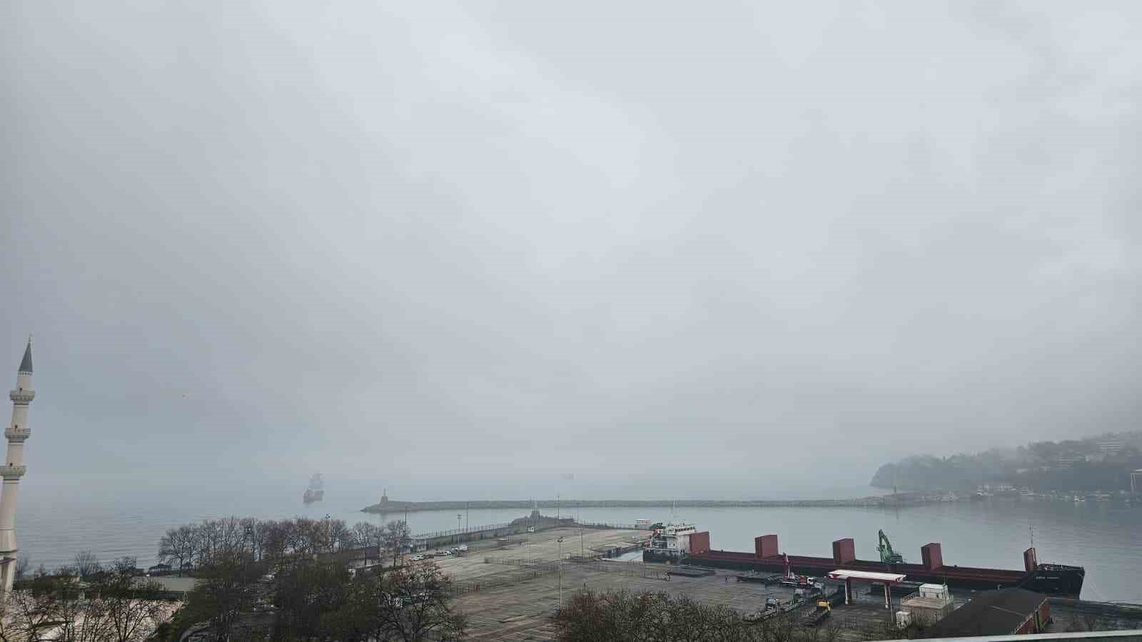 Zonguldak&rsquo;ta sis etkili oldu
