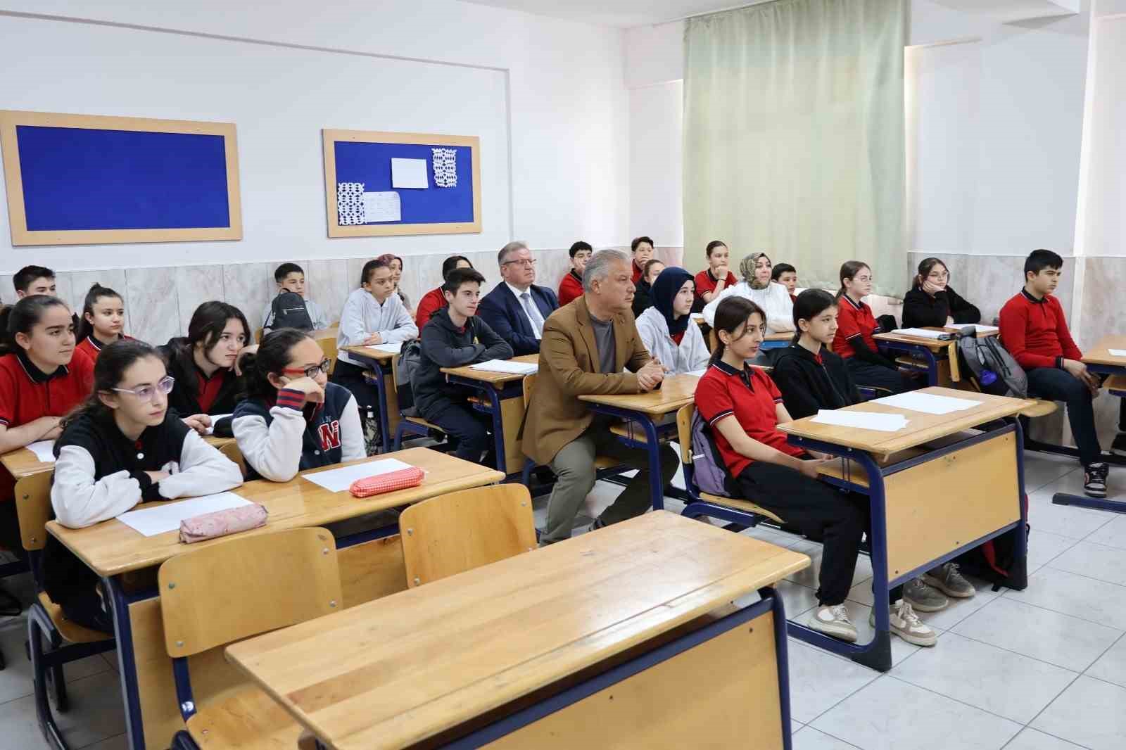 &Ouml;ğrencilerin bu haftaki dersi: Yeşil Antalya
