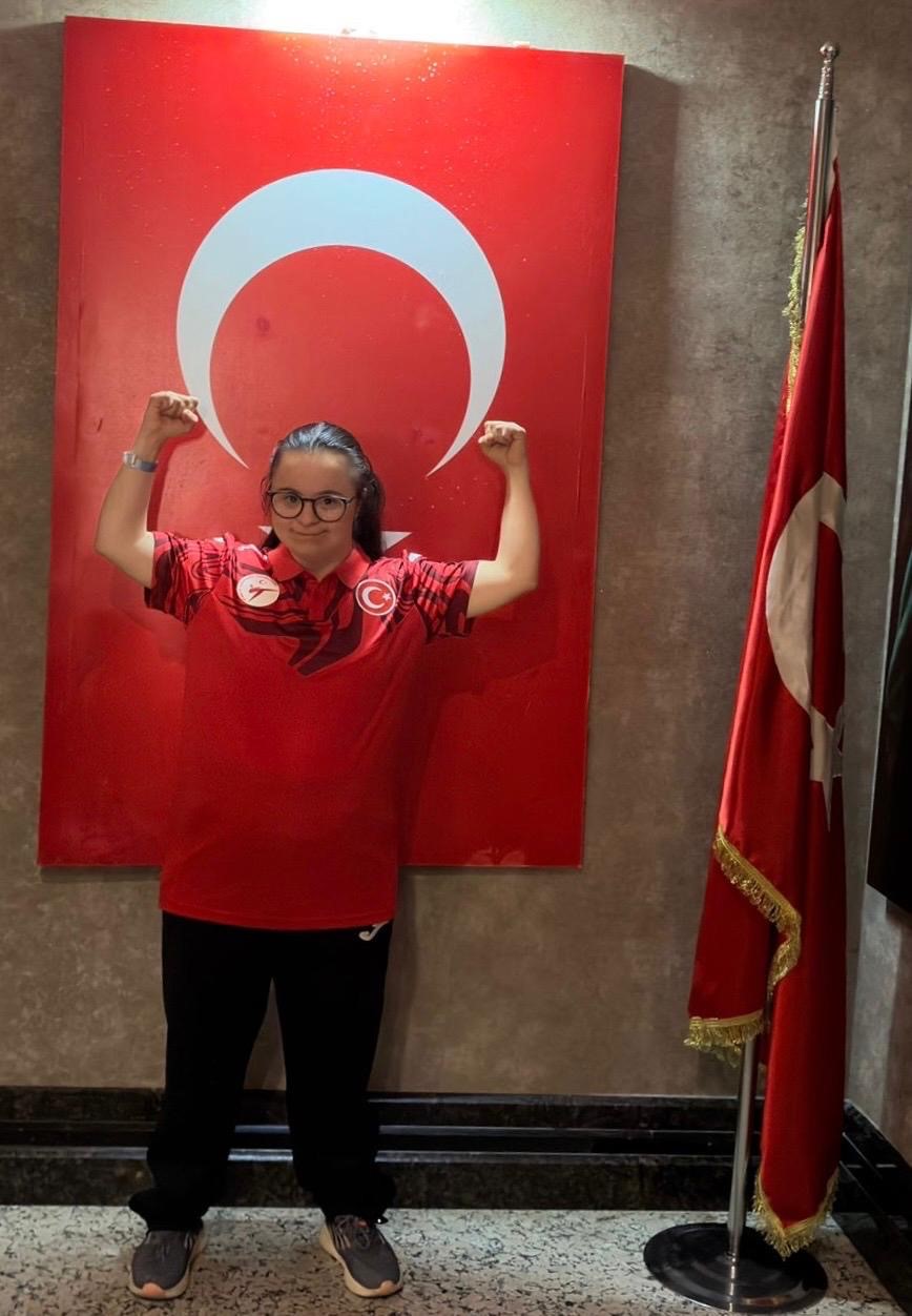 B&uuml;şra ve Sevim Nur milli takımda
