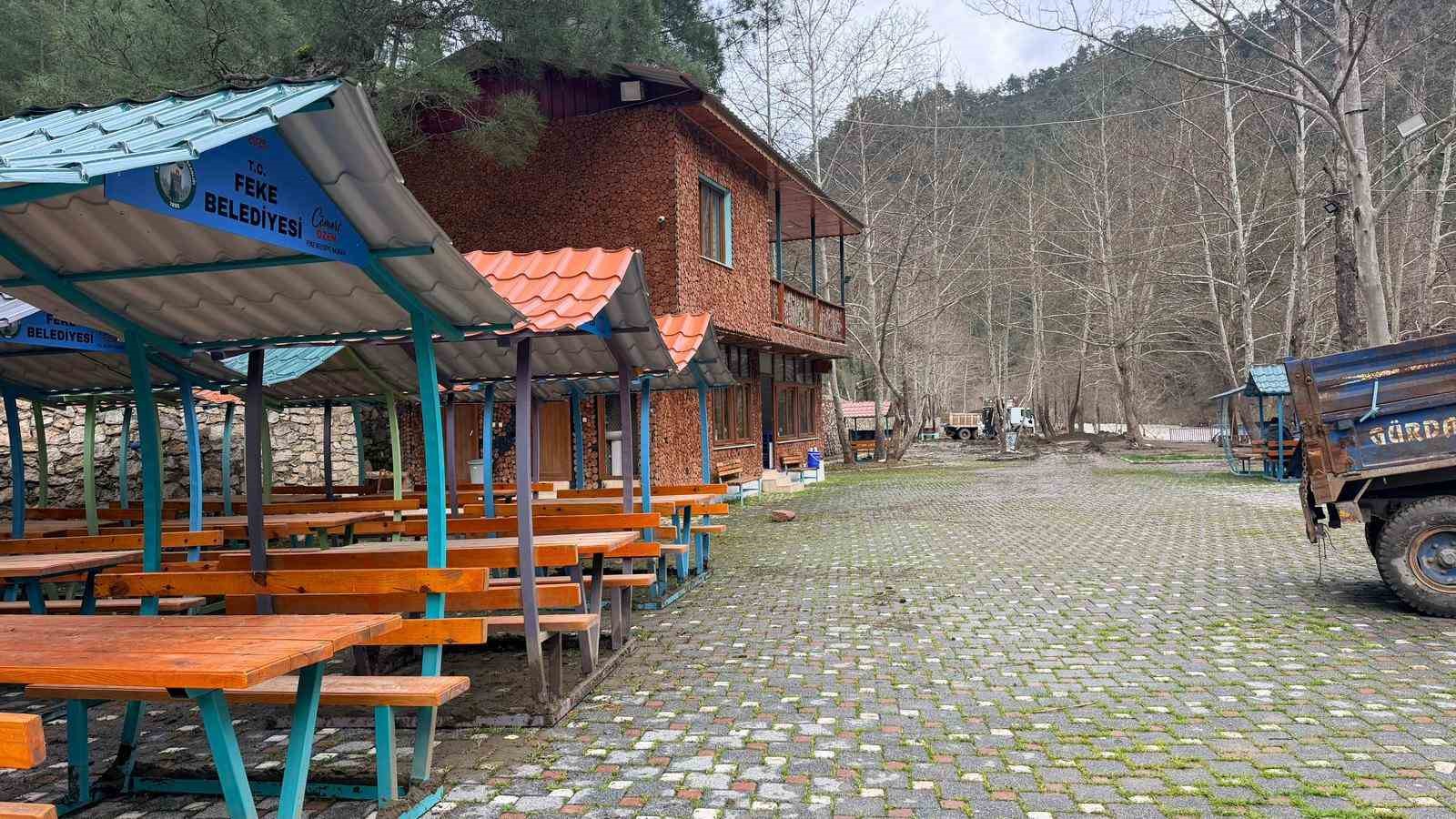 Feke&rsquo;de yaşam alanlarına bahar d&uuml;zenlemesi
