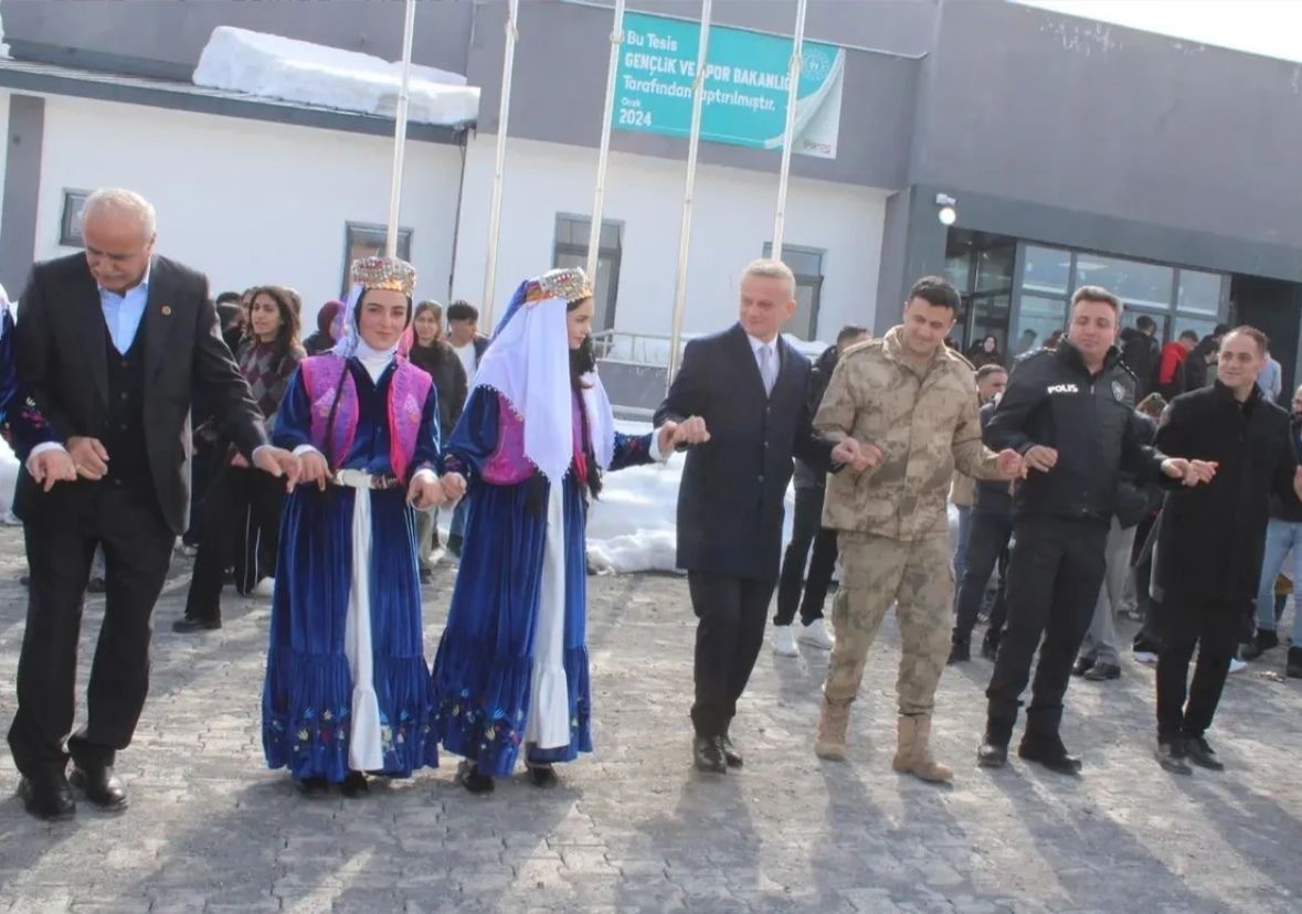 Hamur&rsquo;da nevruz coşkusu
