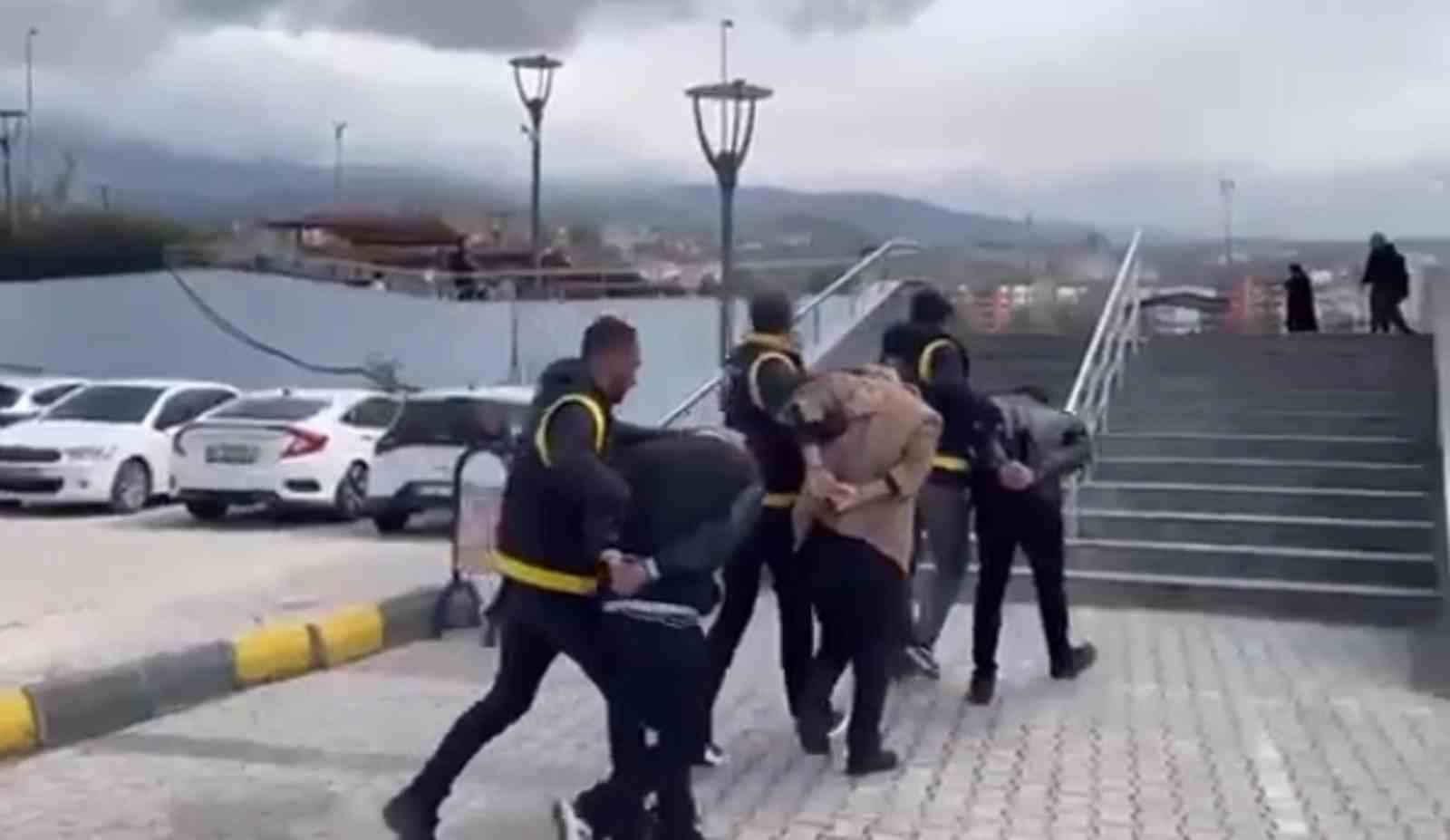 Hatay&rsquo;da hapis cezası ile aranan 5 kişi yakalandı
