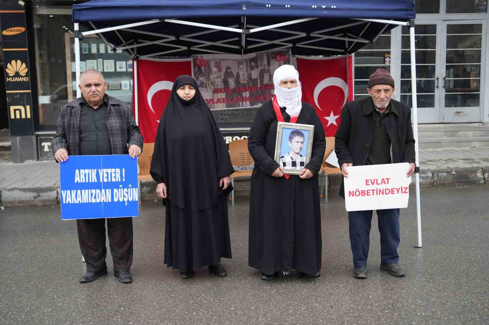 Muş&rsquo;ta evlat n&ouml;beti devam ediyor
