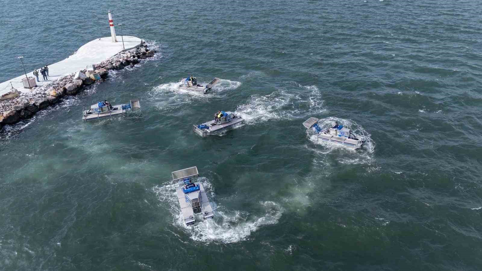 İzmir Körfezi’in temizliği için takviye güç
