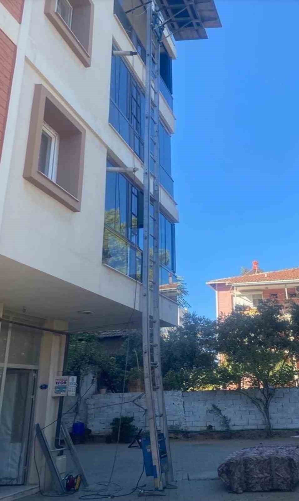 Minik Ebrar&rsquo;ın &ouml;l&uuml;m&uuml;ne ilişkin davada, sanıklara 5 ve 6 yıl hapis cezası
