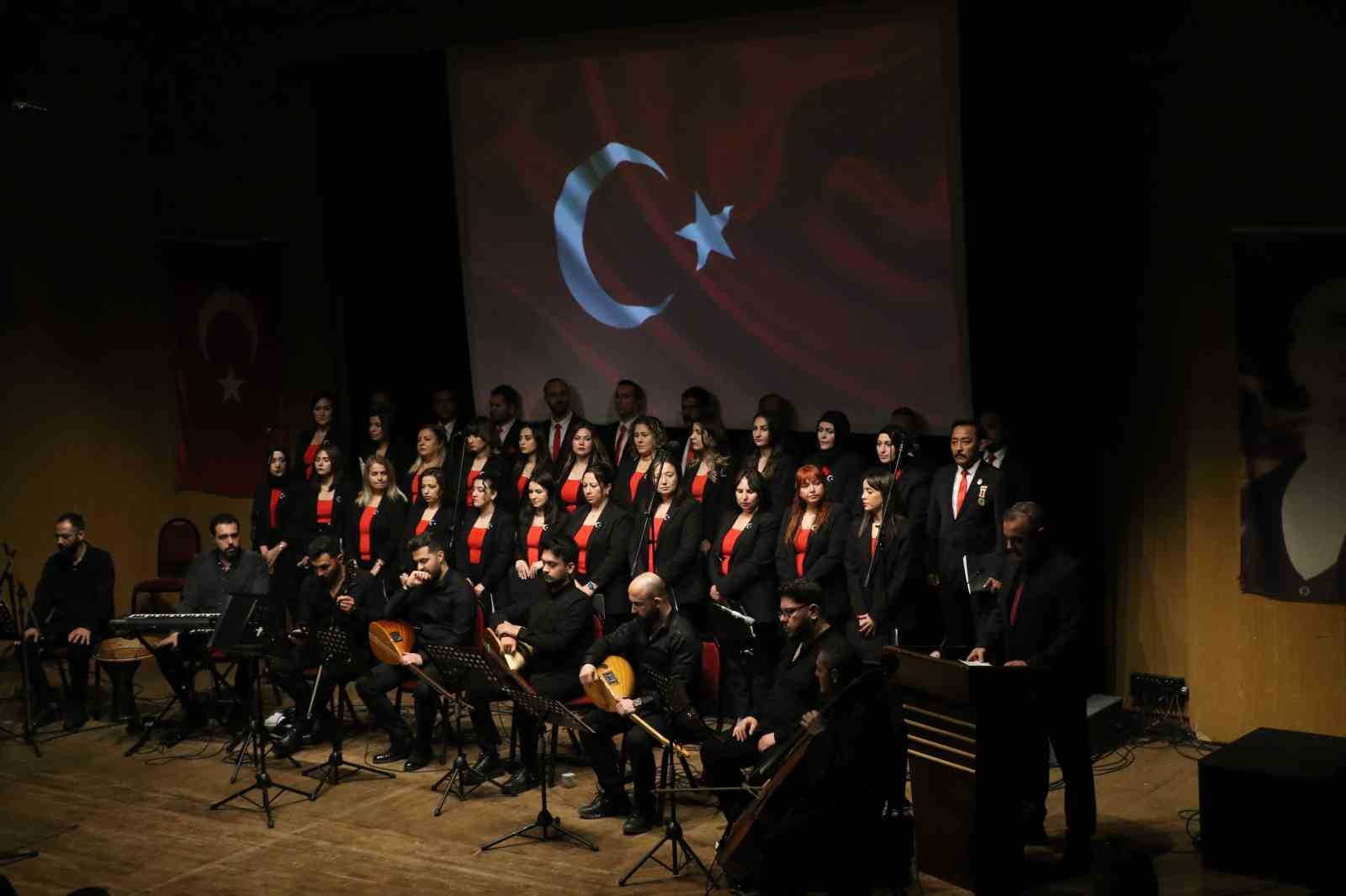 Şehit yakınları ve gaziler sanatla buluştu
