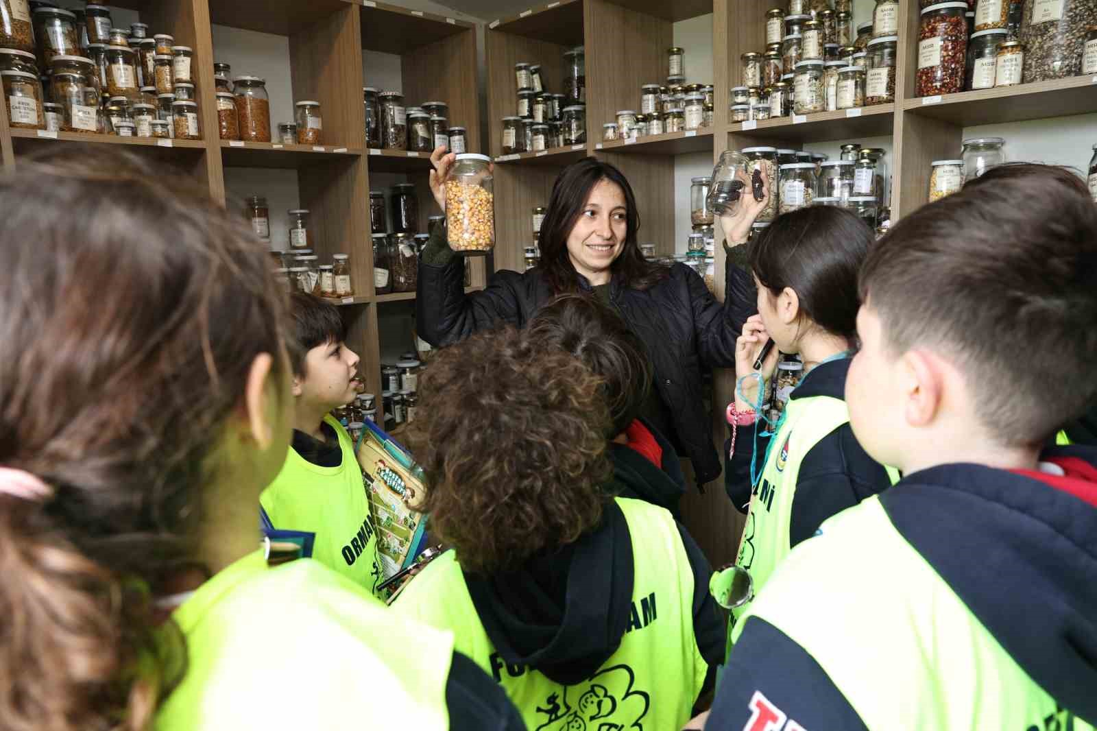 &Uuml;r&uuml;nl&uuml;&rsquo;de doğa sevgisi yeşeriyor
