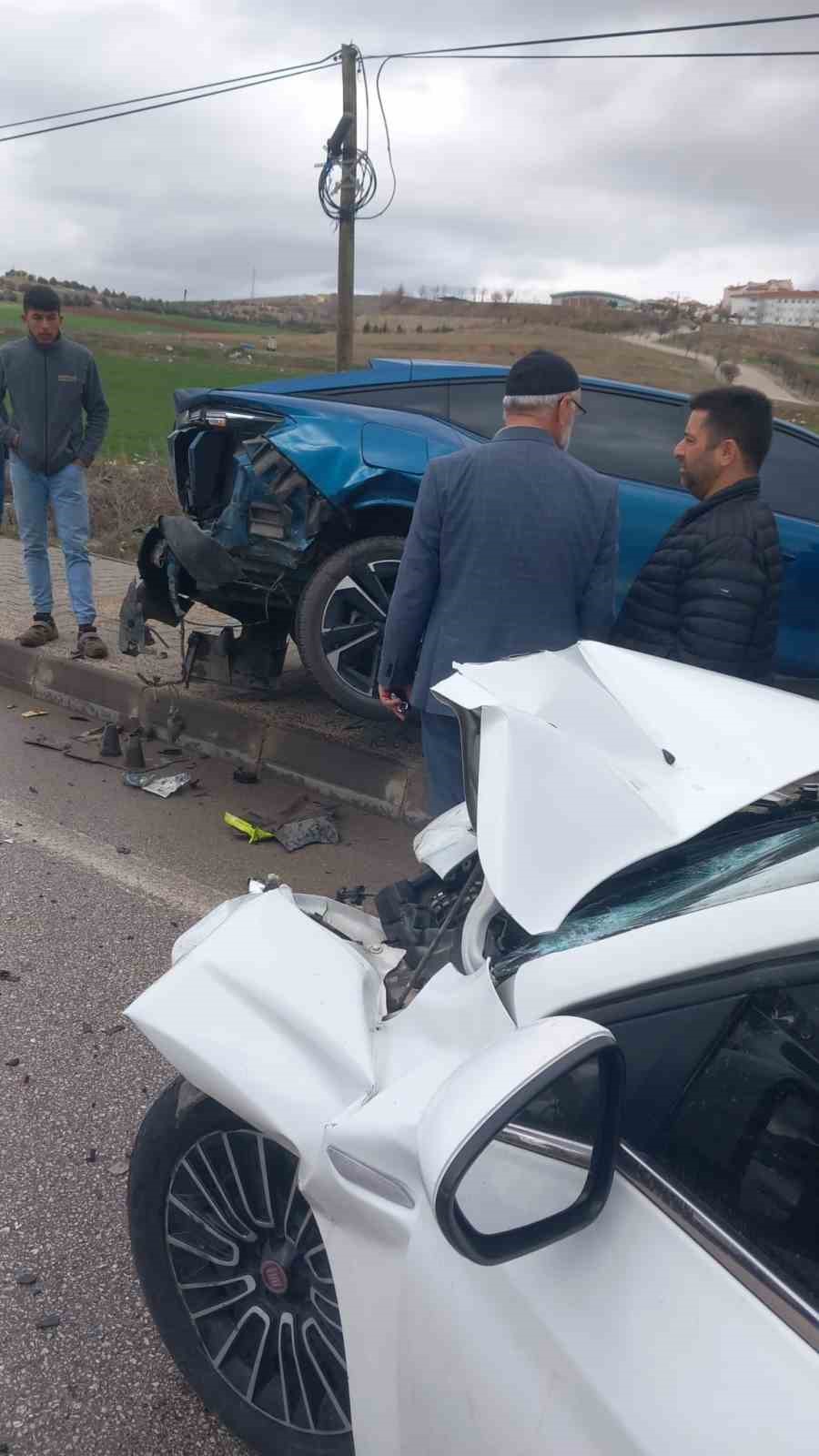Elazığ&rsquo;da trafik kazası: 2 yaralı
