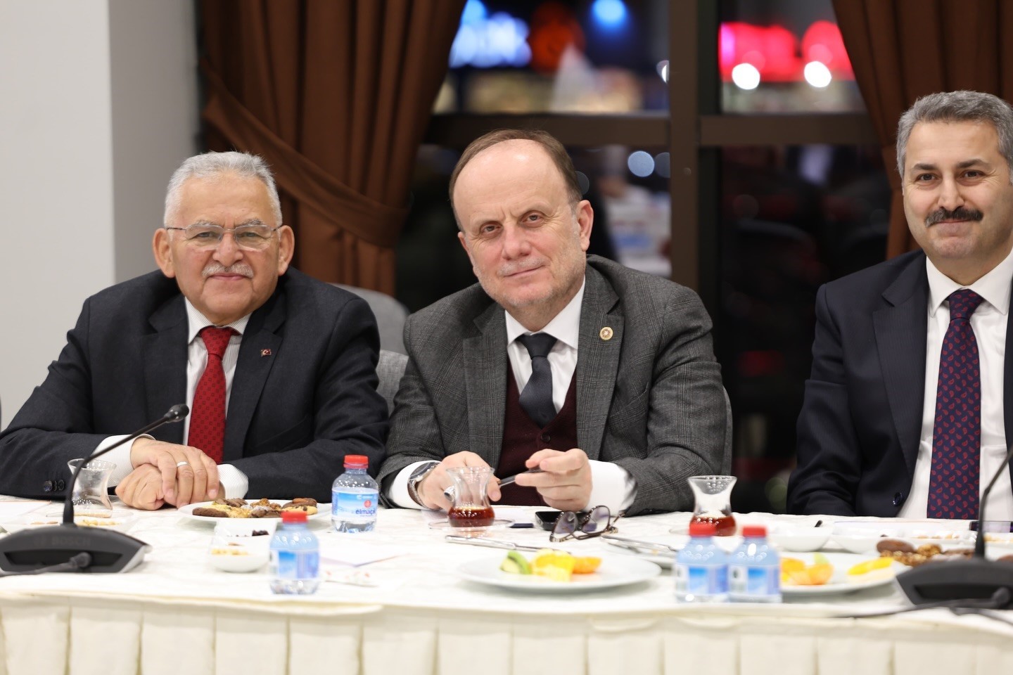 Başkan B&uuml;y&uuml;kkılı&ccedil;&rsquo;tan Ankara &ccedil;ıkarması: Spor hedefleri ve yerel y&ouml;netim vizyonu masada
