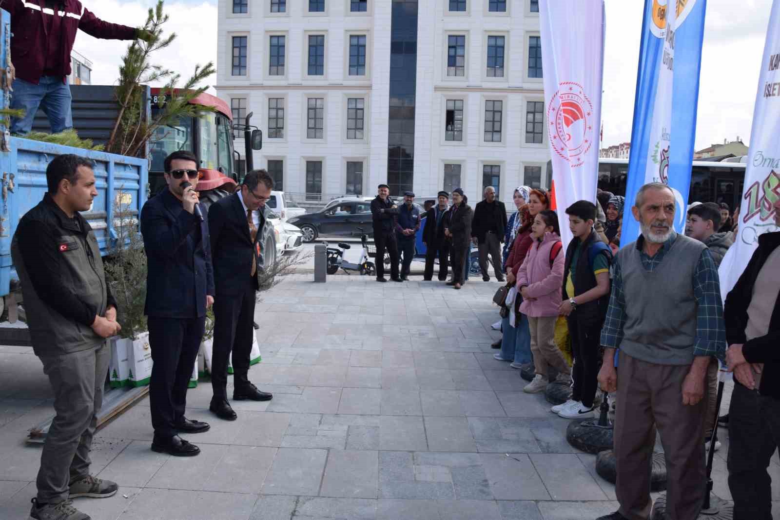 Karapınar&rsquo;da ağa&ccedil;landırma etkinliği
