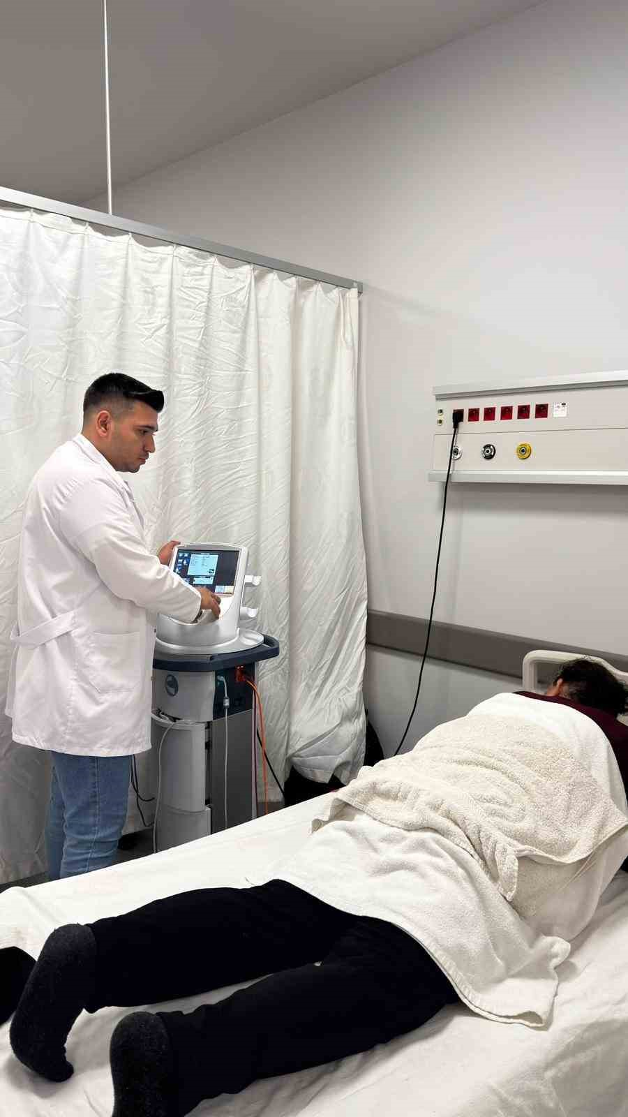 Defne Devlet Hastanesi Fizik Tedavi &Uuml;nitesi 300 bin seans ger&ccedil;ekleştirdi
